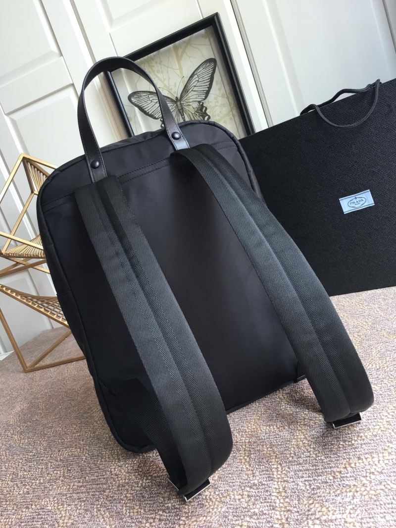 Pra*a backpacks